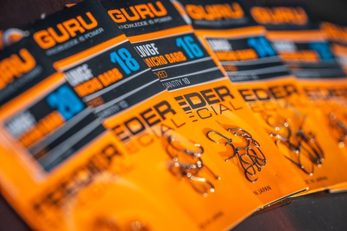 10kom - Udica Guru LWG Feeder Special (Barbed/Eyed)