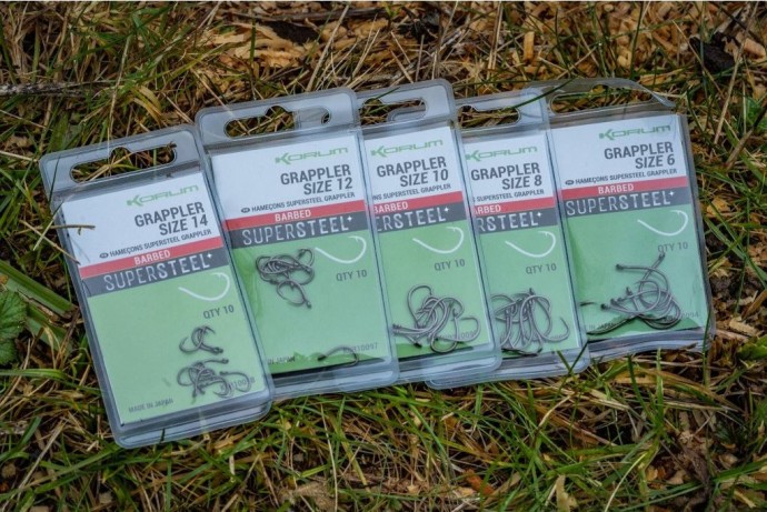 10kom - Udica Korum Grappler Hooks Barbed