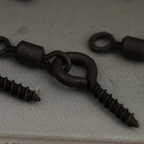 10kom - Vijak s vrtilicom Gardner Covert Swivel Bait Screws Anti Glare
