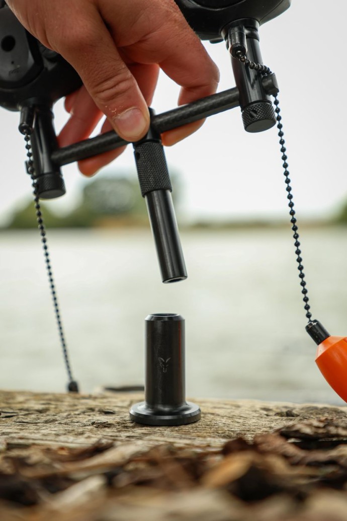 2kom Držač za molo Fox Black Label Slim Stage Stands (uključujući umetak)