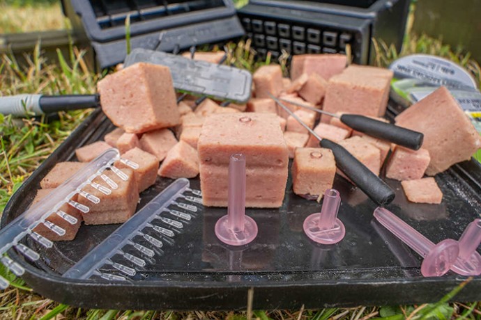 8kom - Držači Mamaca Korum Meat Stoppas