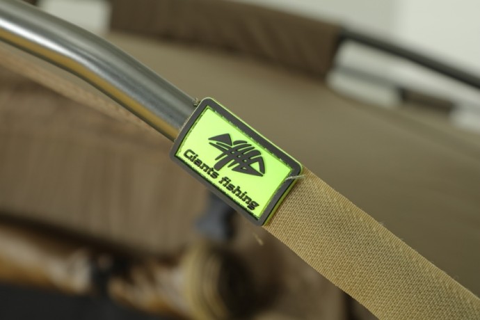Bivak Giants Fishing Gaube Bivvy 2 Man + Prekrivač Gaube 2 Man Overwrap