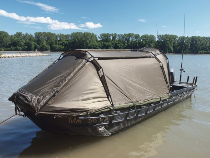 Bivak za čamac Black Cat Special Boat Cave II