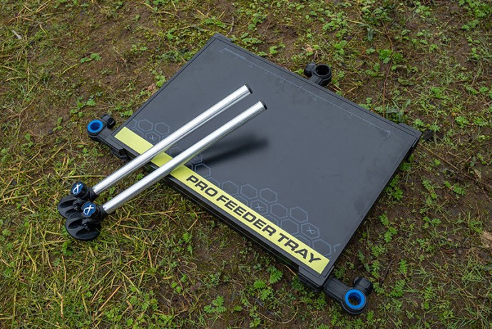 Bočni pladanj Matrix Pro Feeder Tray