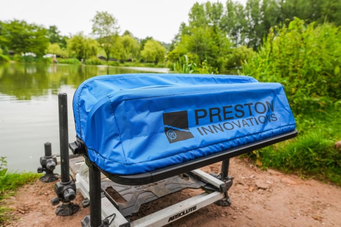 Bočni pladanj sa sjenilom Preston Ventalite Slimline Hoodie Side Tray