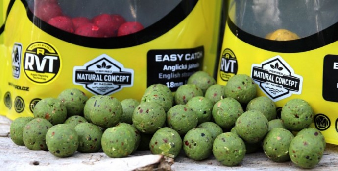 Boilies Mivardi Rapid Easy Catch Česnek & Chilli