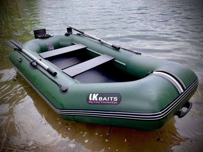Čamac LK Baits s Lamelnim Dnom Thunder 240