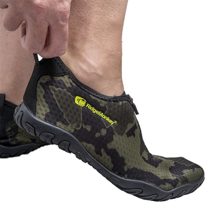 Čizme RidgeMonkey APEarel Dropback Aqua Shoes Camo