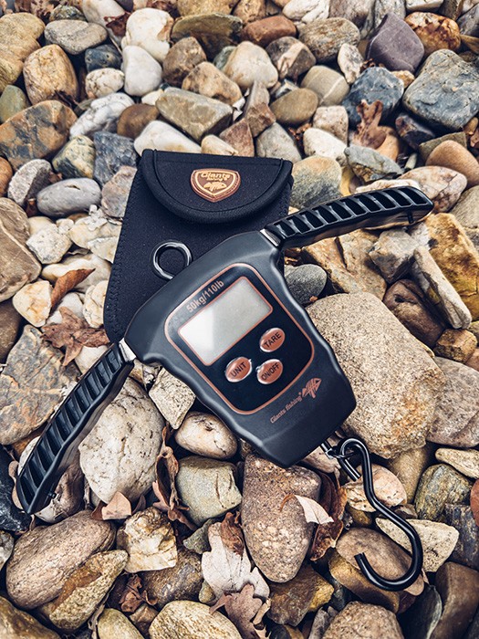 Digitalna Vaga Giants Fishing Digital Scale 50kg + Neoprenska Futrola Besplatno