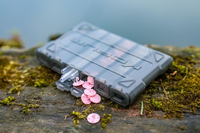 Dozator za pribor Korum Tackle Dispenser Blox