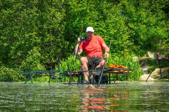 Drška za podmetač Guru Aventus 4m+1m Landing Net Handle