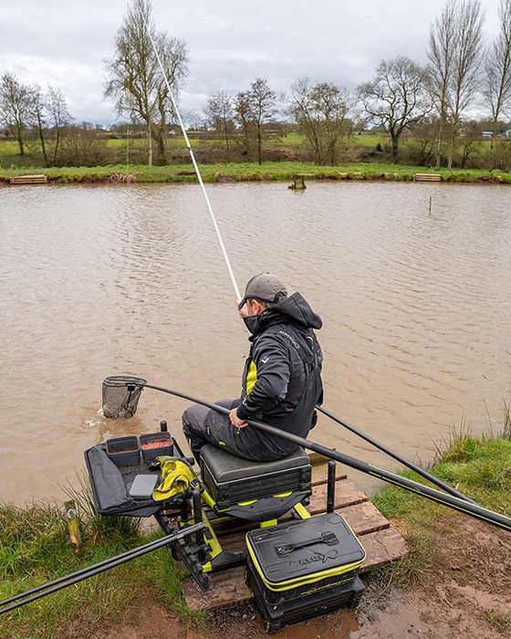 Drška za podmetač Matrix Aquos Power Landing Net Handle 4m