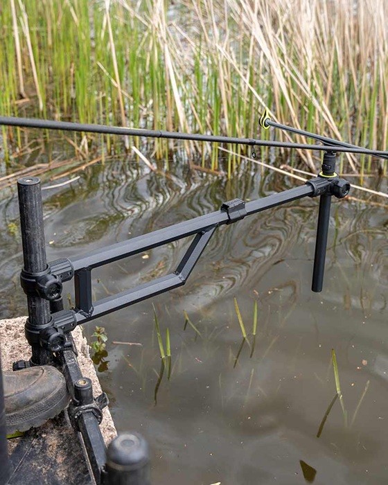 Držač za pribor Matrix X Strong Side Suport Arm