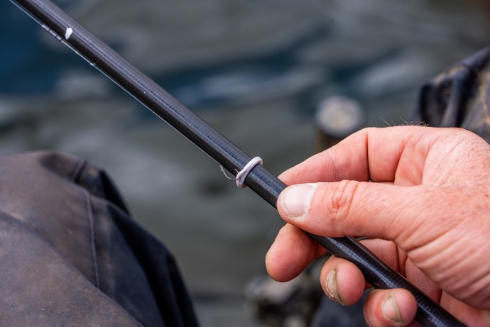 Držák Návazců na Děličku Guru Rig Hook Ups