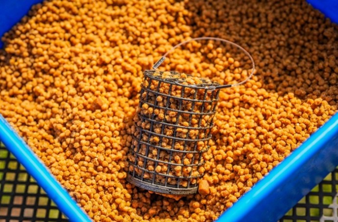 Feeder Hranilica Preston Wire Bait Up Feeder 55X40mm