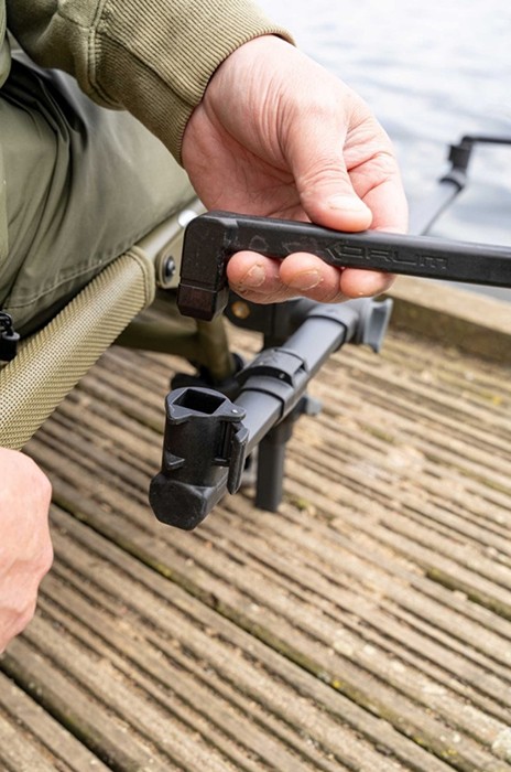 Feeder ruka Korum XS Rod Support Arm