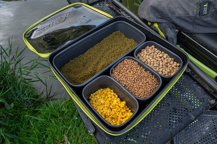 Futrola Matrix EVA Bait Storage Tray