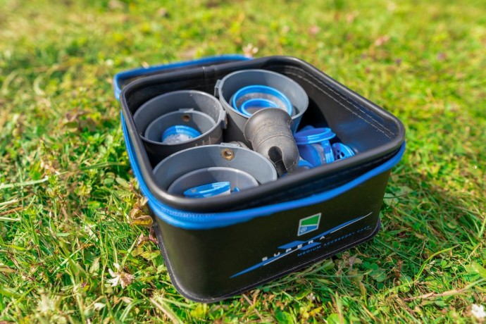 Futrola Preston Supera X Medium Eva Accessory Case