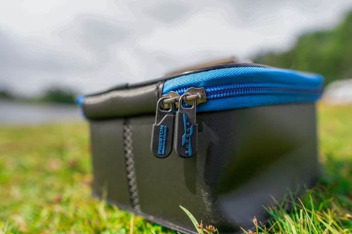 Futrola Preston Supera X Medium Eva Accessory Case