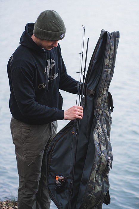 Futrola za 2 Štapa Giants Fishing Luxury Rod Holdall