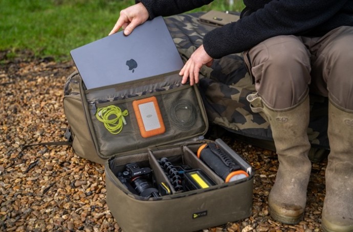 Futrola za elektroniku Avid Carp RVS Tech Pack