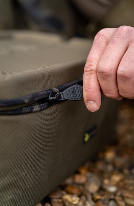 Futrola za elektroniku Avid Carp RVS Tech Pack