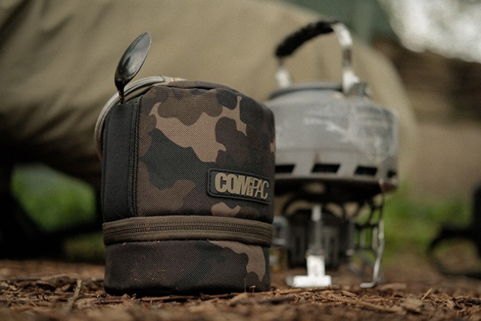 Futrola za plinsku bocu Korda Compac Gas Canister Jacket Dark Camo