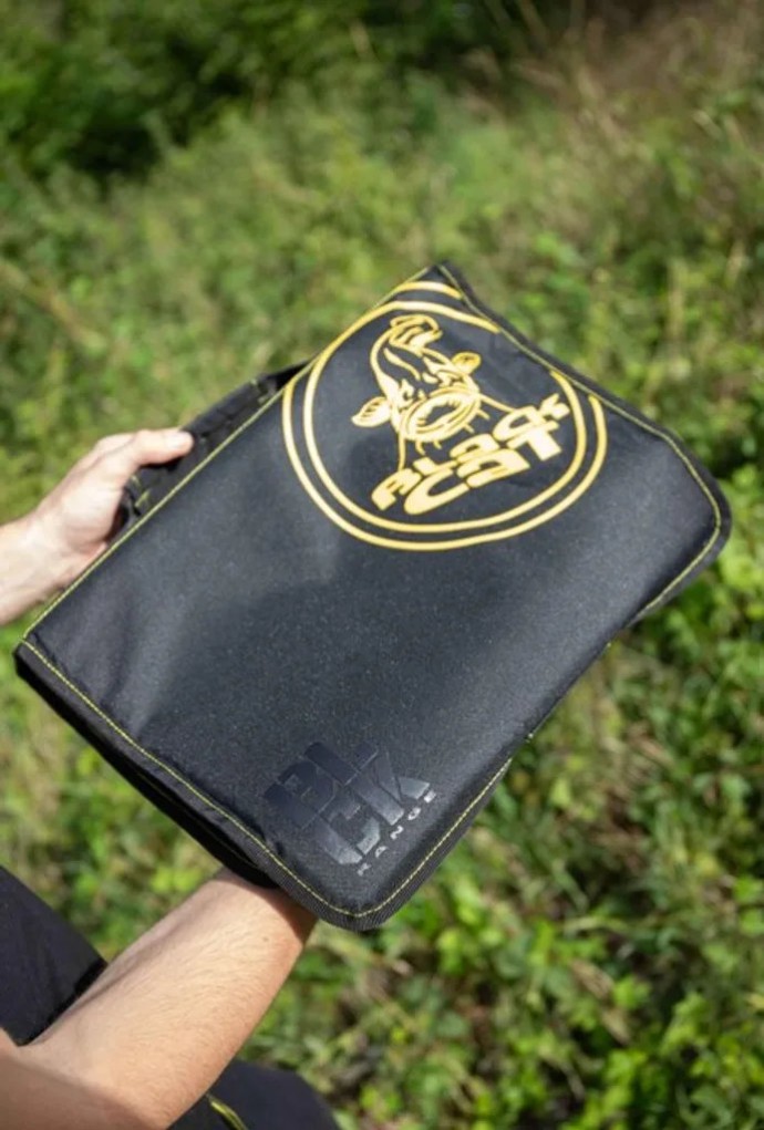 Futrola za predveze Black Cat Black Rig Wallet