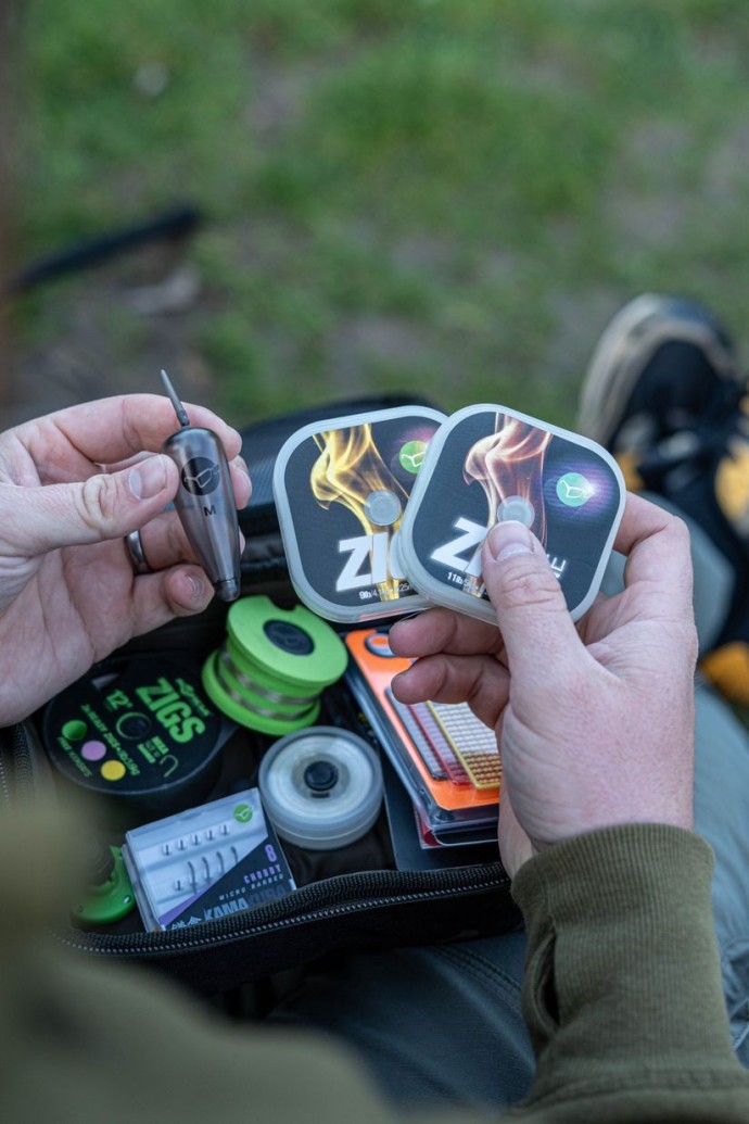 Futrola za pribor Korda Compac 125 Tackle Pouch Dark Kamo