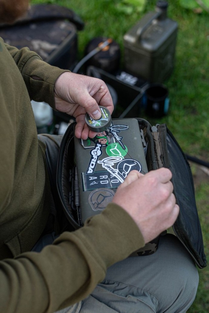 Futrola za pribor Korda Compac 140 Tackle Pouch Dark Kamo