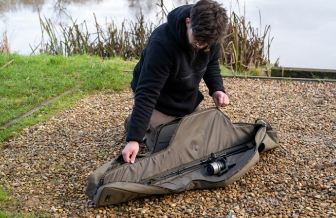 Futrola za štapove Avid Carp RVS 10ft Retractable Rod Bag