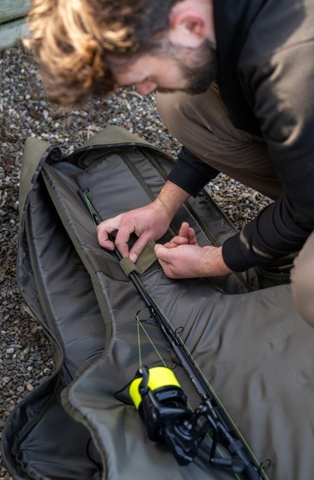 Futrola za štapove Avid Carp RVS 10ft Retractable Rod Bag