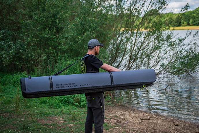 Futrola za šteke Matrix Ethos Rigid Holdall