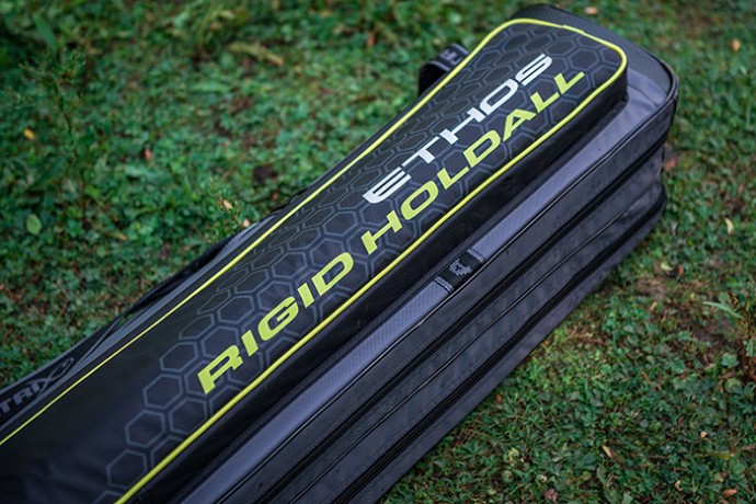 Futrola za šteke Matrix Ethos Rigid Holdall