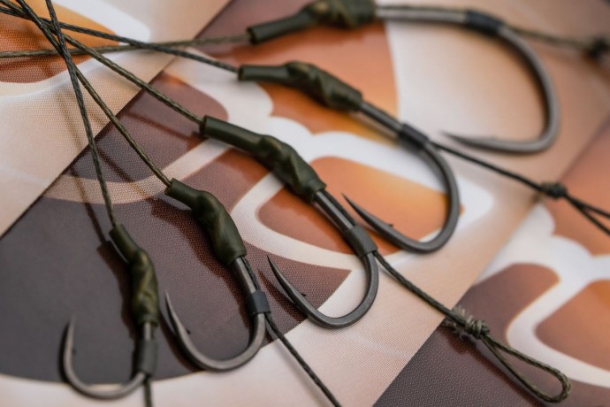 Gotovi Predvez Korda Dark Matter Rig Barbed