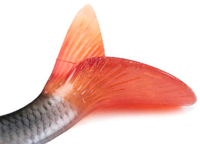 Gumeni Mamac Rage Ultra-Realistic Roach Replicant