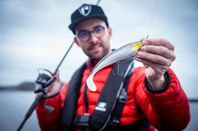 Gumeni Mamac Rage Zander Pro Shad 16cm 6.3" Loaded
