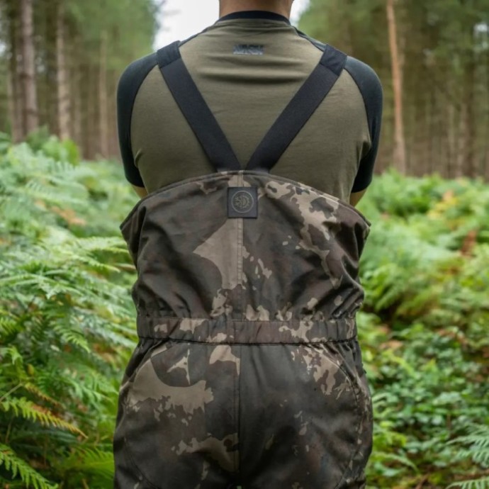 Hlače Nash Zero Tolerance Helluva Waterproof Bib and Brace Camo