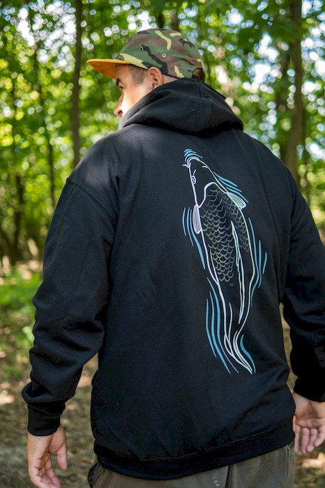 Hoodica s kapuljačom Giants Fishing crna Šaran na površini