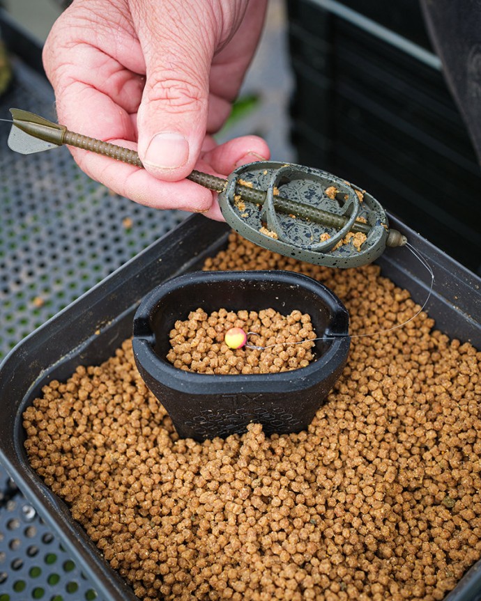 Hranilica Matrix Method Feeder XL Distance