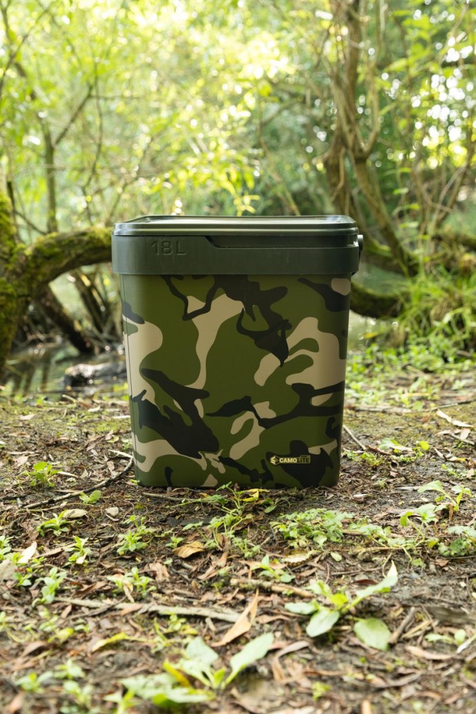 Kbelík Fox Camo Bucket 18l