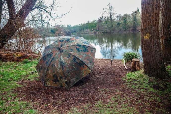 Kišobran Zebco Flecktarn Brolly 2,20m
