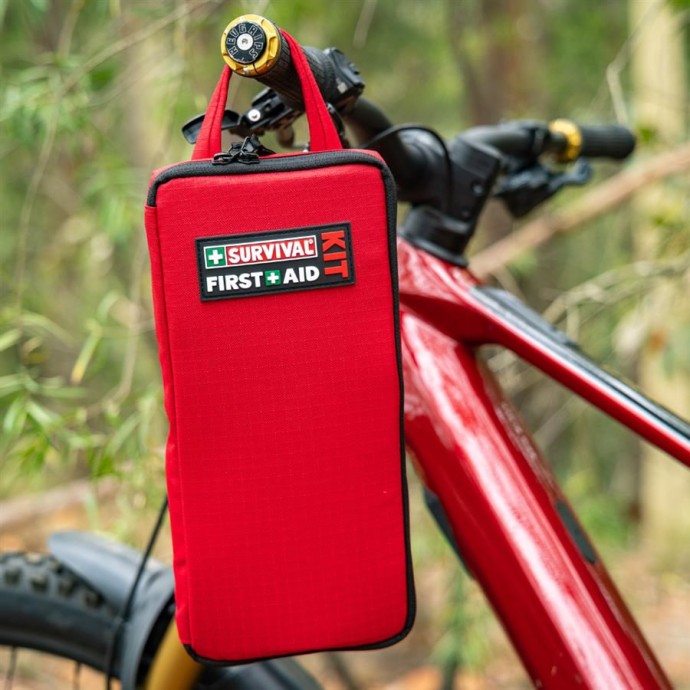 Komplet prve pomoći Survival First Aid Kit Slimline