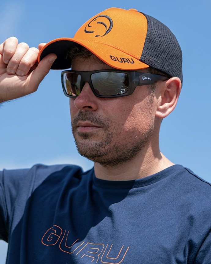 Kšiltovka Guru Orange Trucker Cap