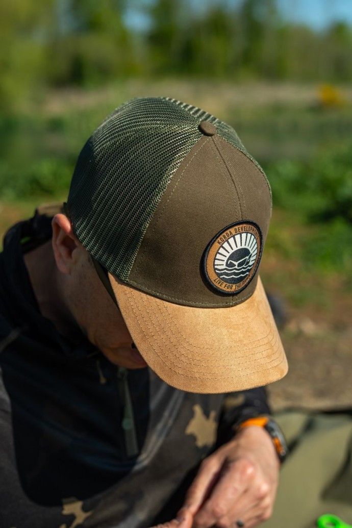 Kšiltovka Korda Dawn Trucker Cap