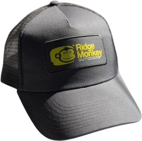 Kšiltovka RidgeMonkey Stack Logo Badge Trucker Cap