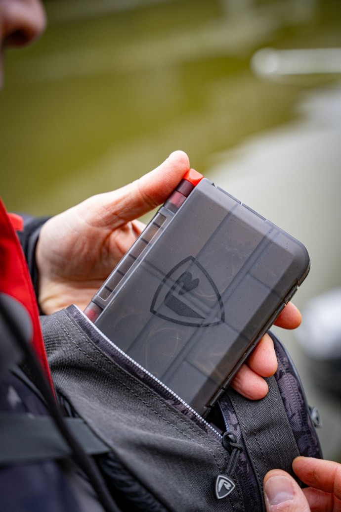 Kutija Rage Medium Full Compartment Accessory Box