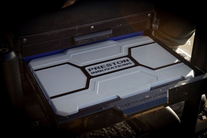 Kutija za predveze Preston Absolute All-Round Hooklength Box