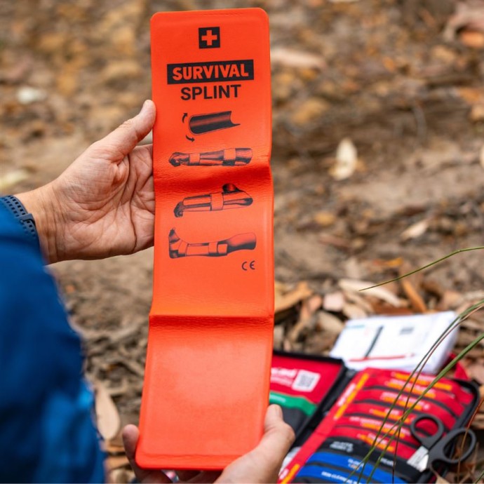 Lékárnička Survival First Aid Kit Slimline