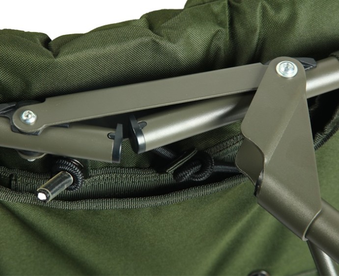 Ležaljka Giants Fishing Luxury Air Bedchair 8Leg